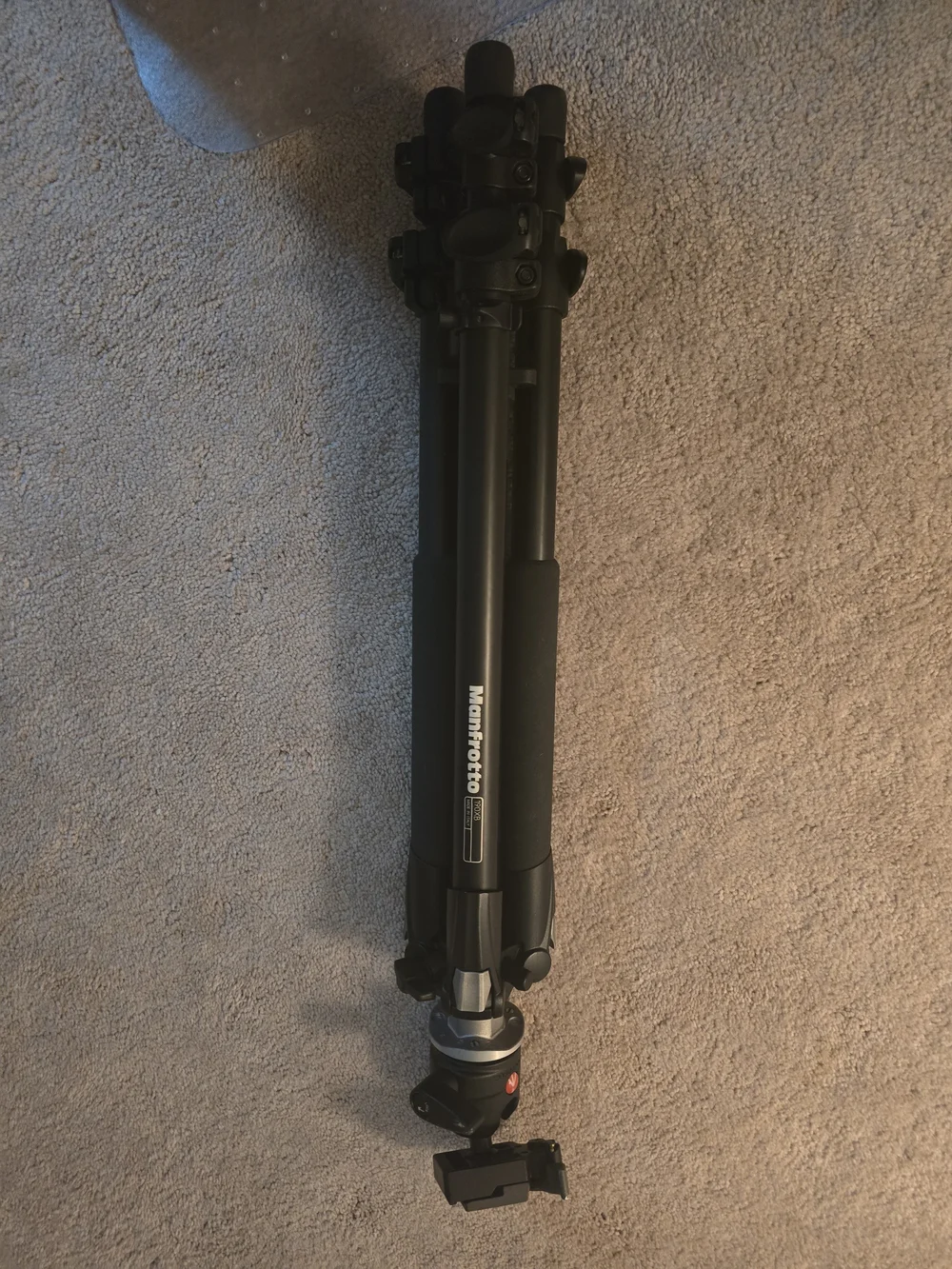Manfrotto Black Camera Tripod - Lightweight Professional Support